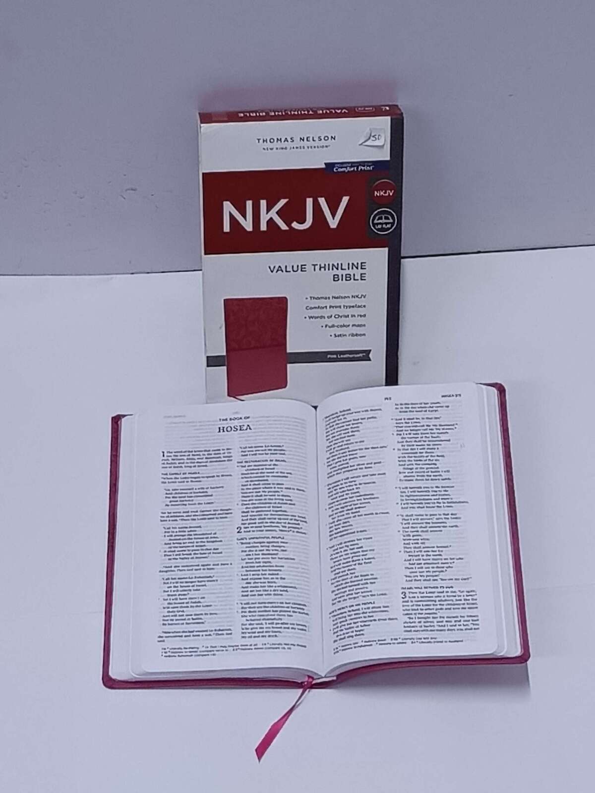 nkjv-value-thinline-bible-pink