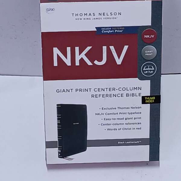 nkjv-giant-print-center-column-reference-bible