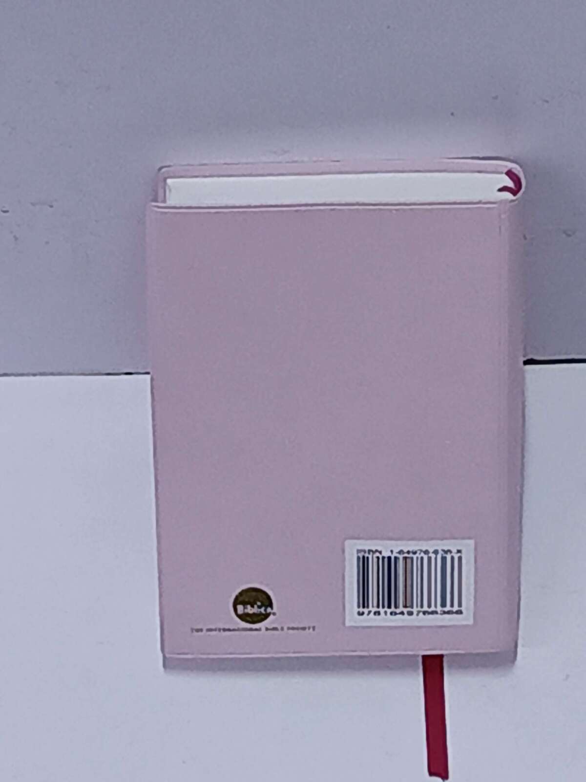 niv-soft-cover-pink-light-4-1-2-6