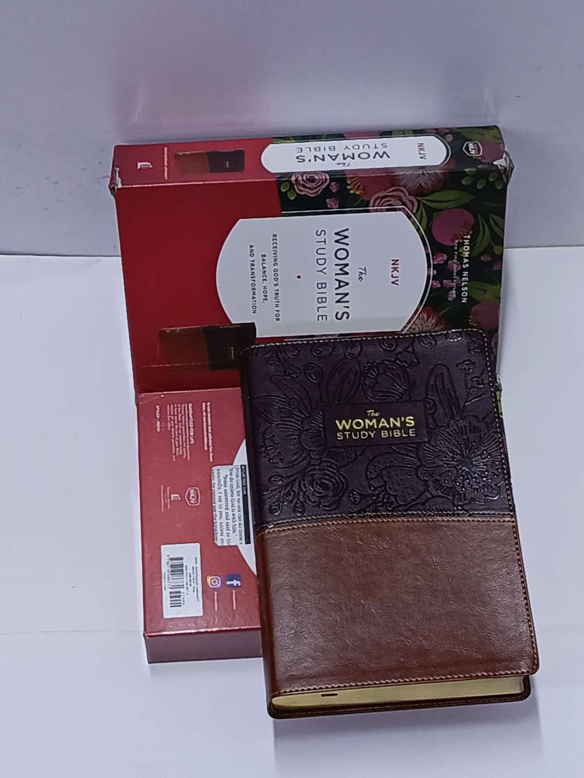 womans-study-bible