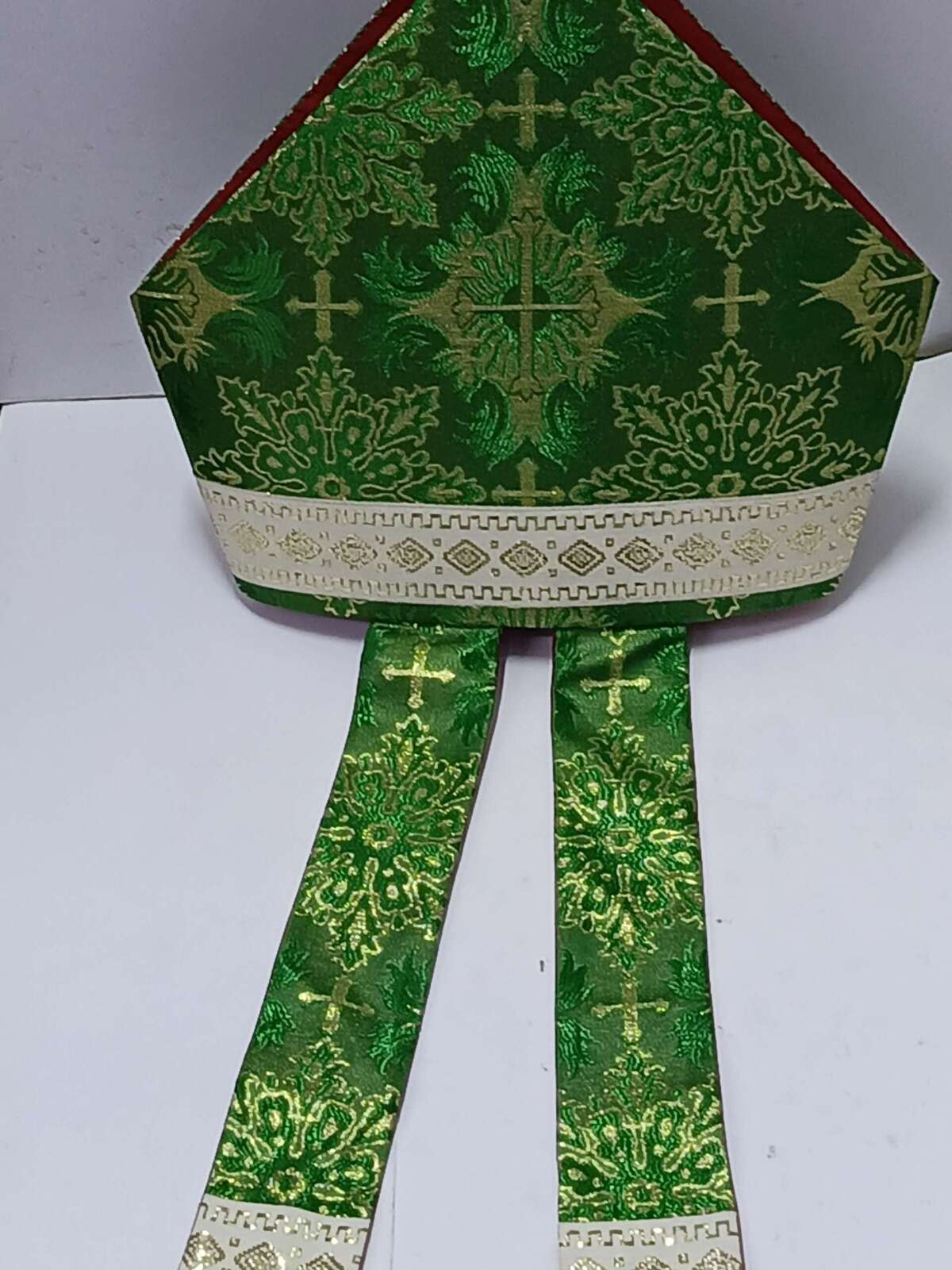 bishop-mitre-green