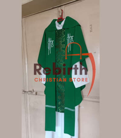 high-quality-clergy-gowns-for-church-ceremonies-and-worship-services-10000