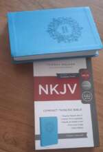nkjv-a5-compact-thinline-bible-turquoise-4300-i