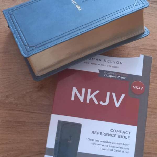 nkjv-compact-reference-bible-4500-i