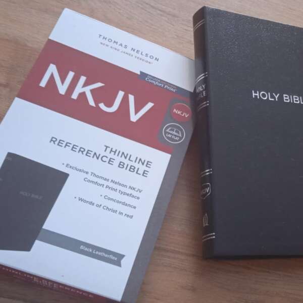 nkjv-thinline-reference-bible-3900-i