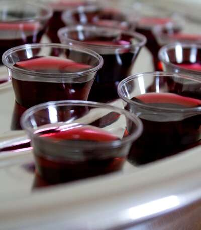 plastic-communion-cups-50pcs-350iii