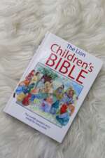the-lion-children-bible-990