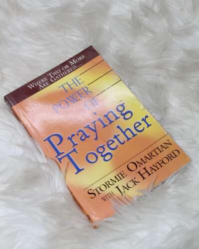 the-power-of-praying-together-by-stormy-omartian-and-jack-hayford-750