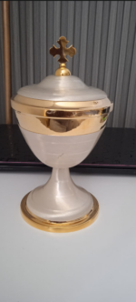 Ciborium for communion bread