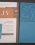 king-james-gift-deluxe-turquoise-cover