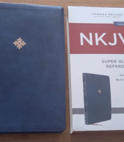 njkv-super-giant-print-bible